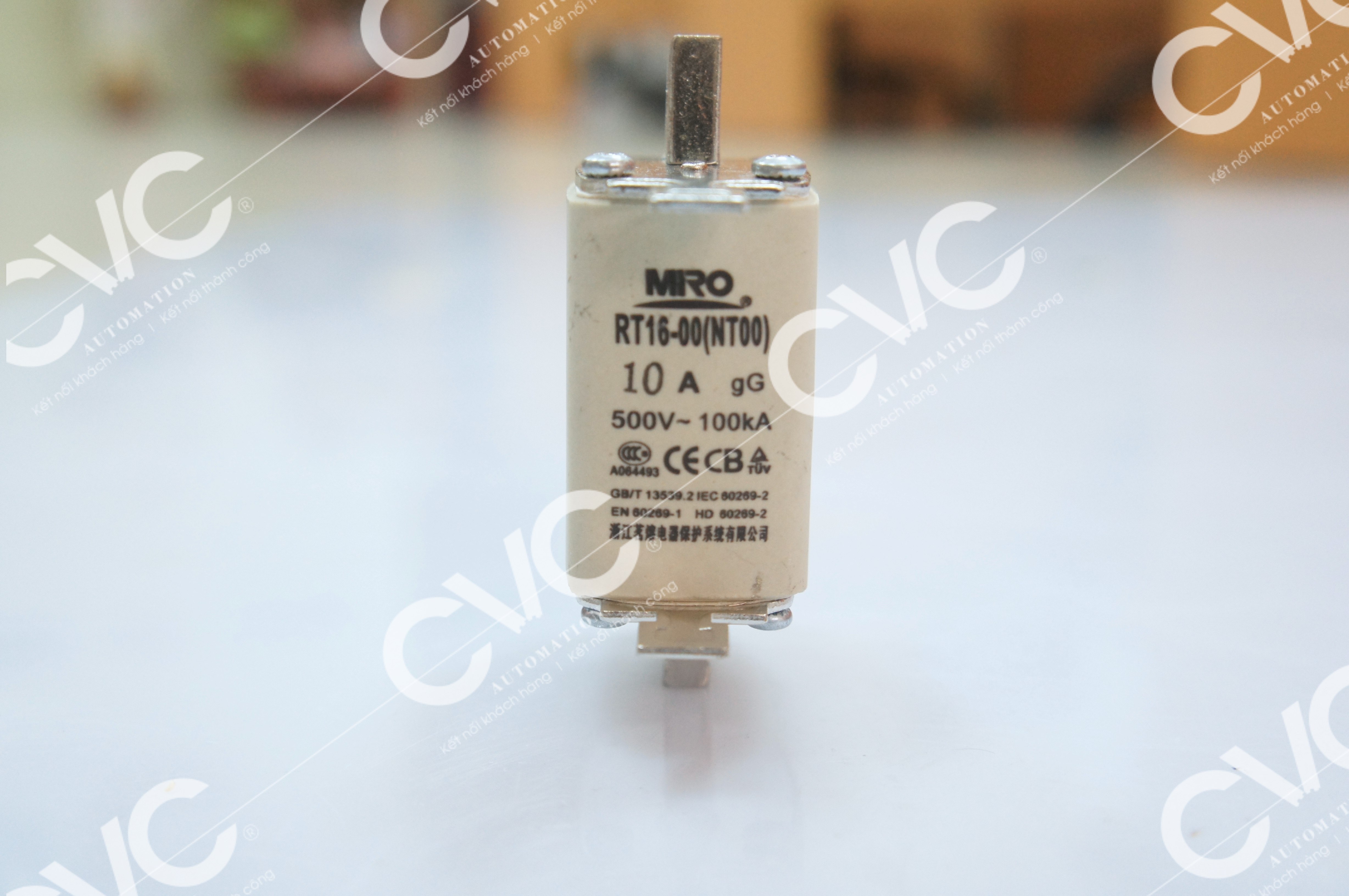 CẦU CHÌ MIRO RT16-00 (NT00) 10A