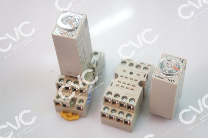 Relay Omron H3Y4