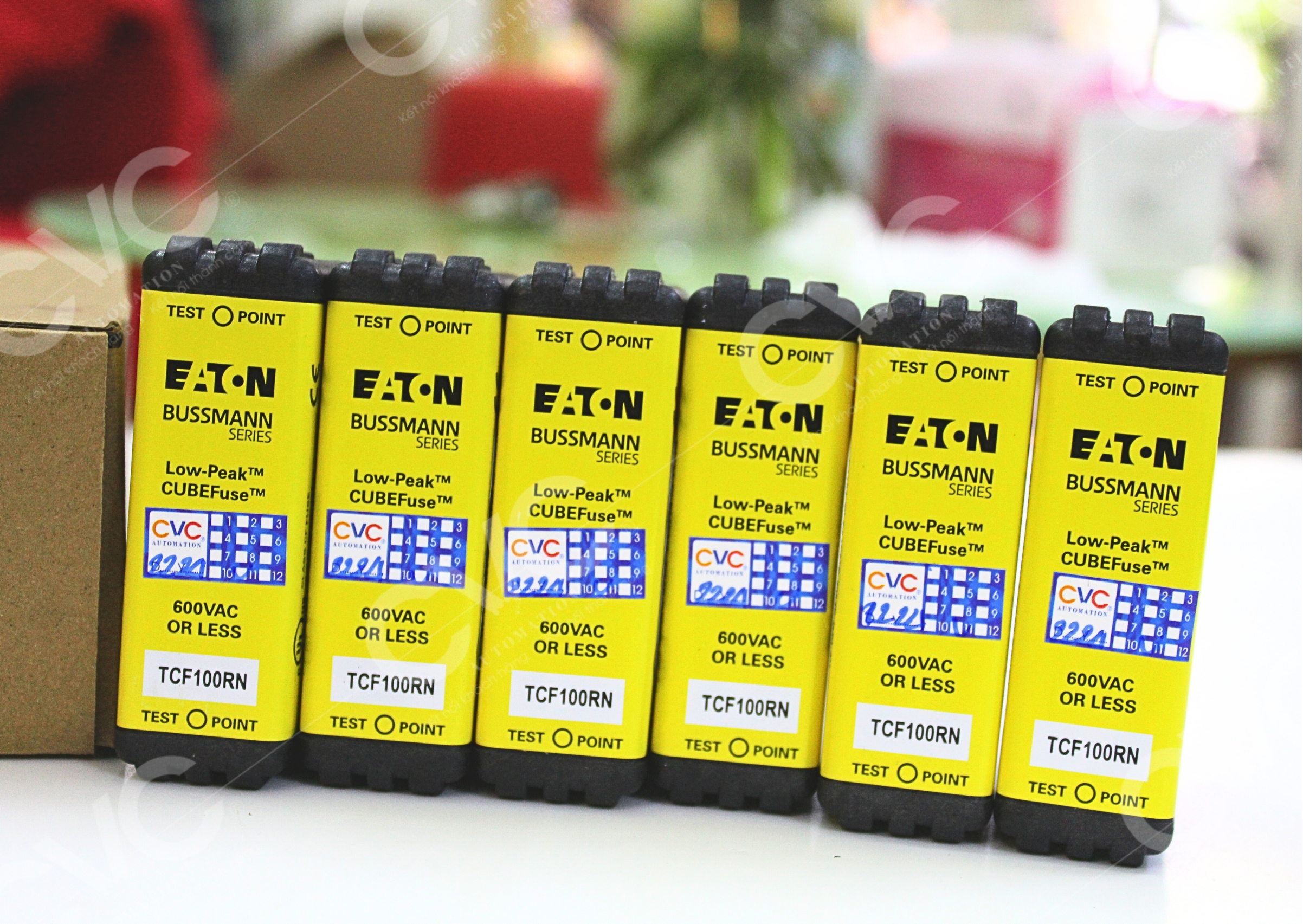 CẦU CHÌ BUSSMANN TCF100RN (Cube Fuse)